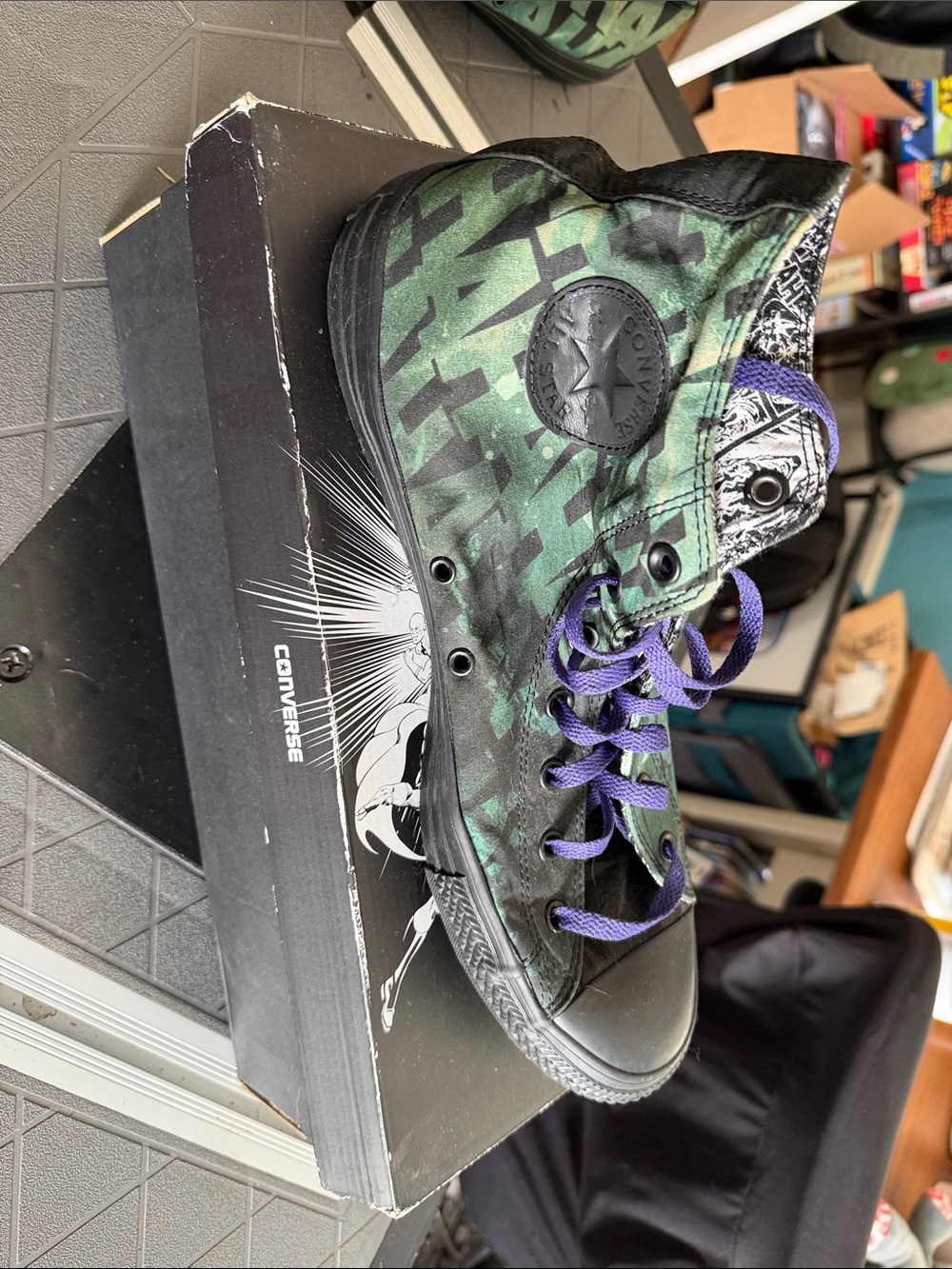 Men’s 13 Joker Graphic High-Top Sneakers in Green & Purple - Picture 3 of 11